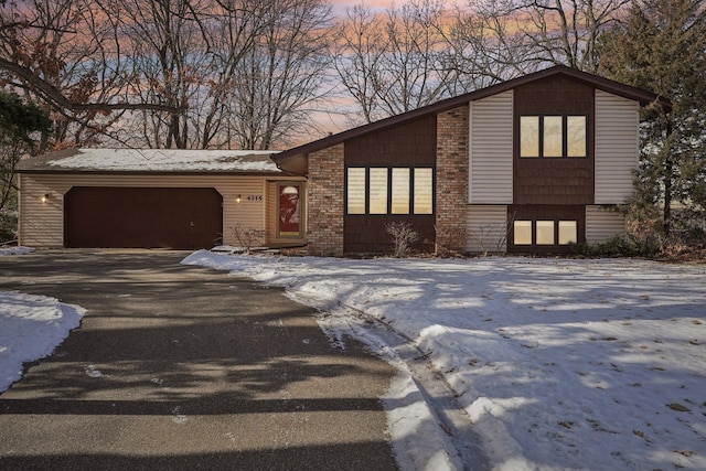 view of front of house with a garage