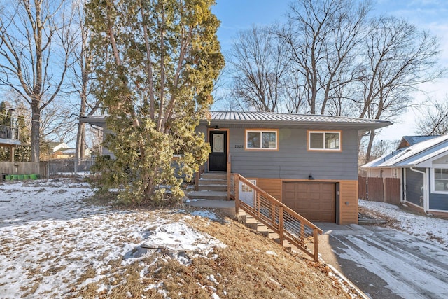 view of front of house featuring a garage