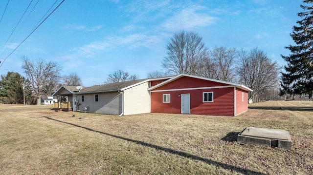 exterior space featuring a yard