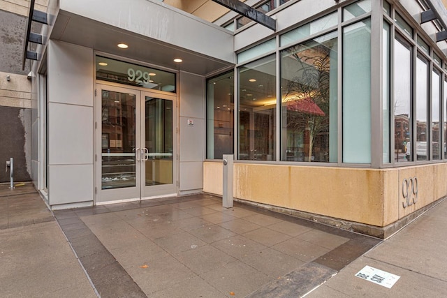 929 Portland Ave Unit 406, Minneapolis, MN 55404 - property entrance featuring french doors and a patio