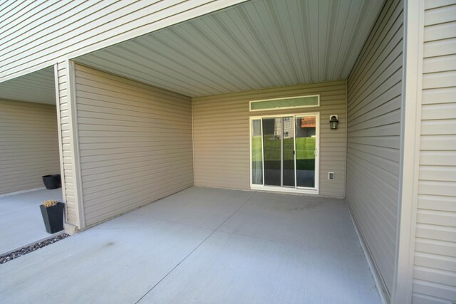 6150 Boulder Ridge Dr, Rockford, MN 55373 - view of patio