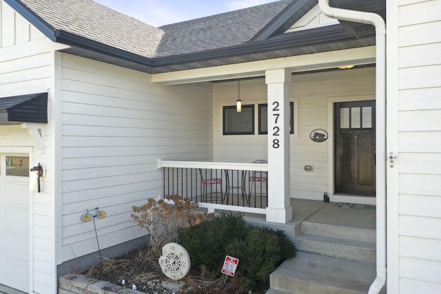 entrance to property with covered porch