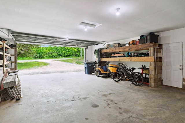 1524 Mulberry St, Taylors Falls, MN 55084 - view of garage