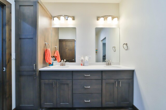 bathroom with vanity