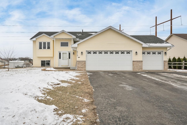 view of front of property featuring a garage