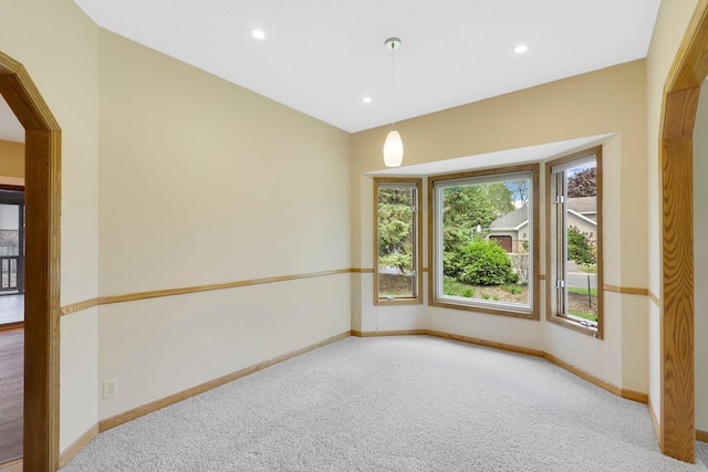 5639 Park Place Dr, Shoreview, MN 55126 - unfurnished room with carpet flooring, baseboards, and recessed lighting