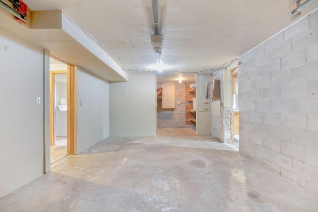 basement with washer / dryer