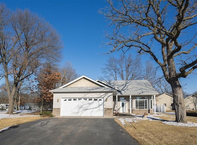 view of front facade featuring a garage