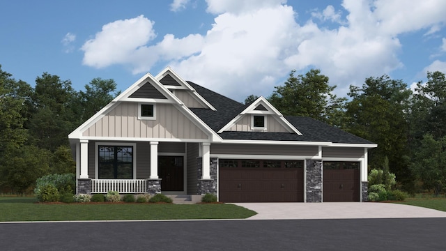 craftsman inspired home featuring a front lawn and covered porch