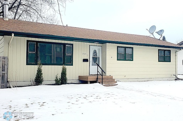 view of front of home