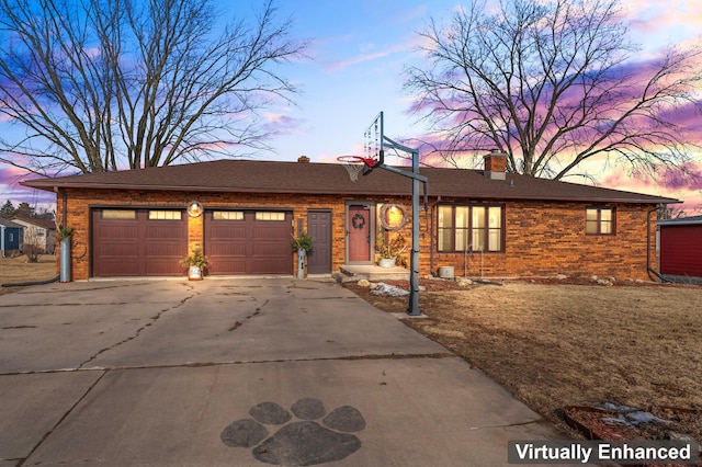 view of front of property featuring a garage