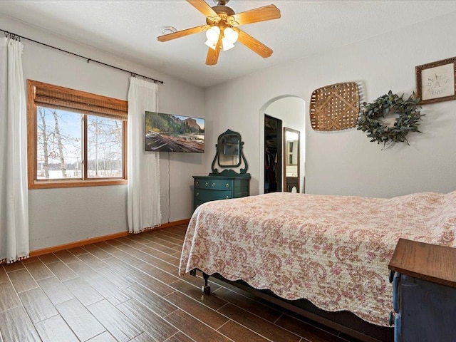 bedroom with ceiling fan