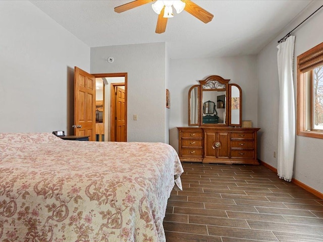 bedroom with ceiling fan