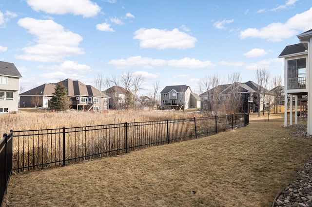 view of yard featuring a residential view