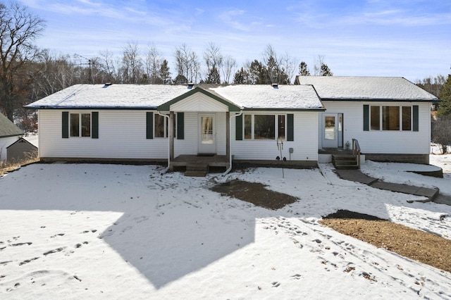 view of front of house