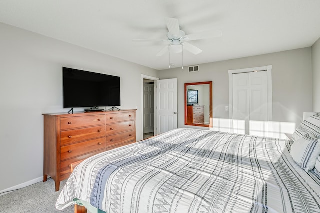 carpeted bedroom featuring ceiling fan