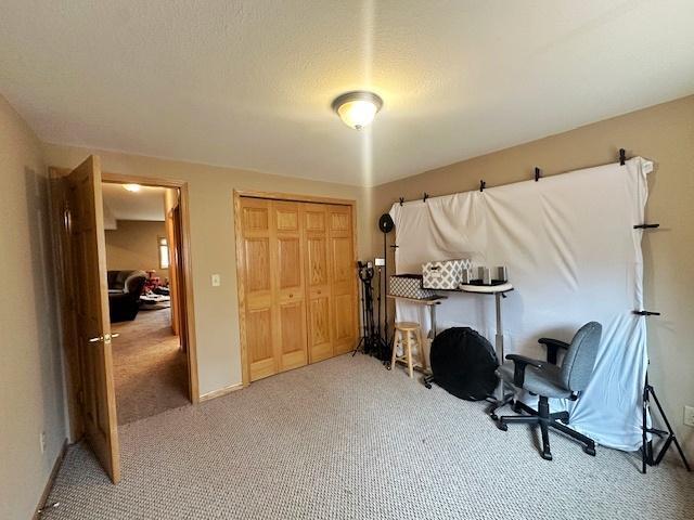 112 Bay Rd, Coleraine, MN 55722 - office area with light colored carpet