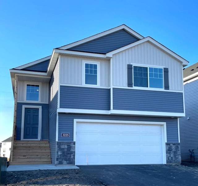 view of front of home featuring a garage