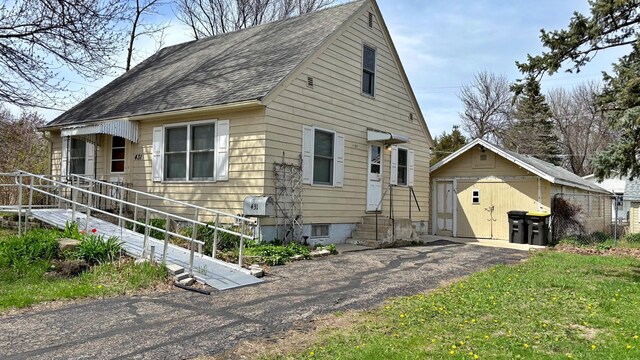 431 Humphrey St, Lake Crystal, MN 56055 - photo 2