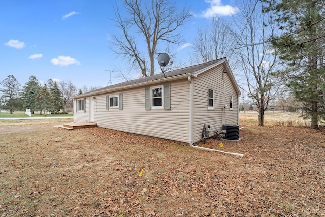 view of front of home featuring central AC