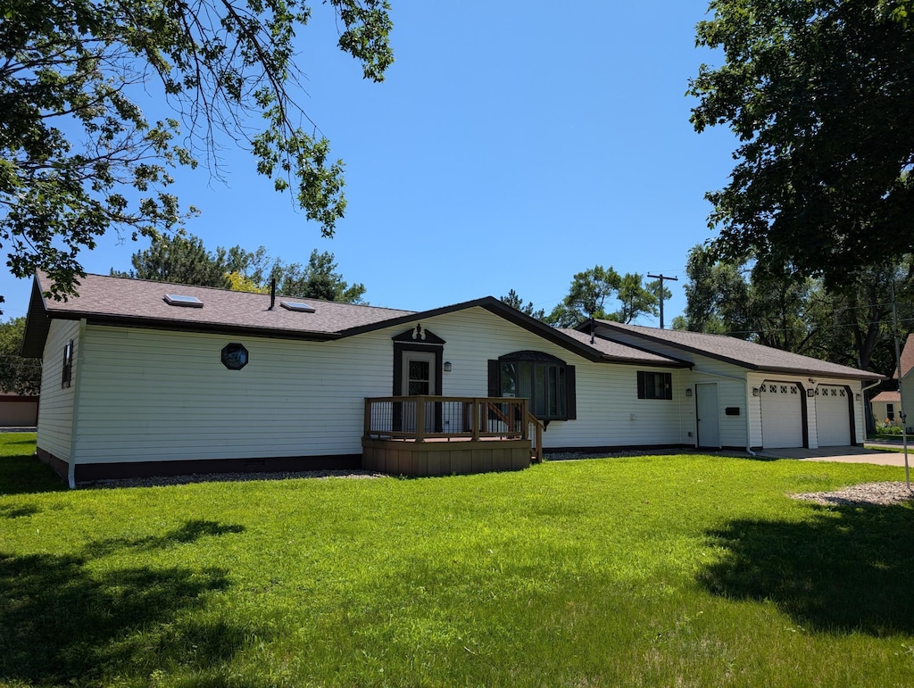501 Lac Qui Parle Ave N, Canby, MN 56220 - photo 1