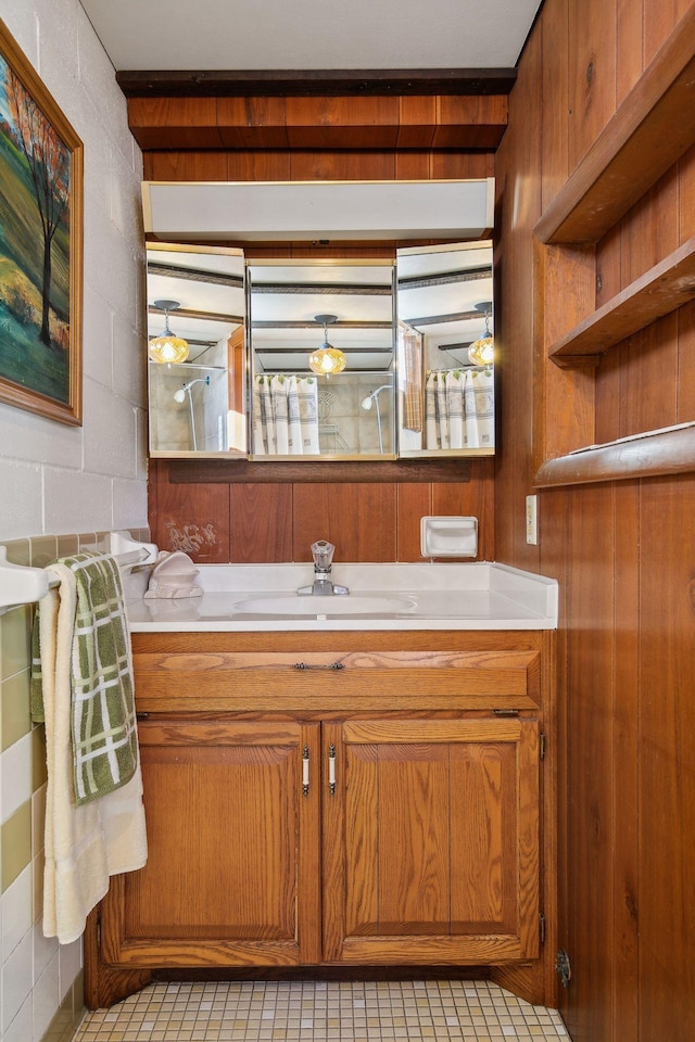 bathroom featuring vanity