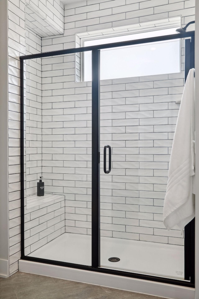 9533 Otchipwe Ave N, Stillwater, MN 55082 - interior space with a shower stall