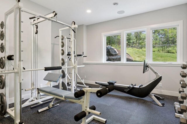 9533 Otchipwe Ave N, Stillwater, MN 55082 - exercise area with baseboards and recessed lighting