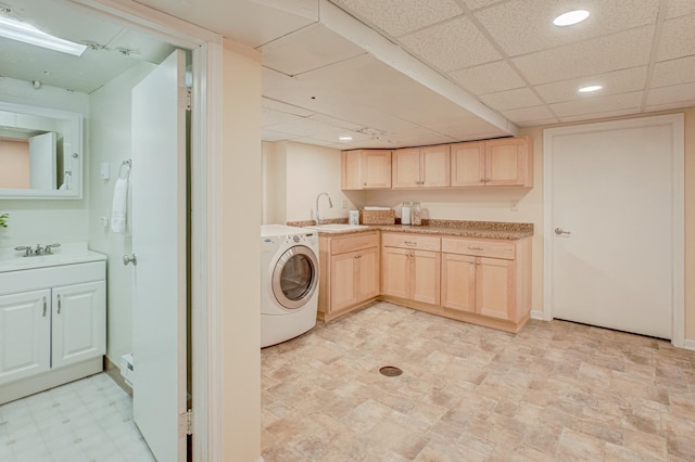 5524 Columbus Ave, Minneapolis, MN 55417 - laundry room with washer / dryer and recessed lighting