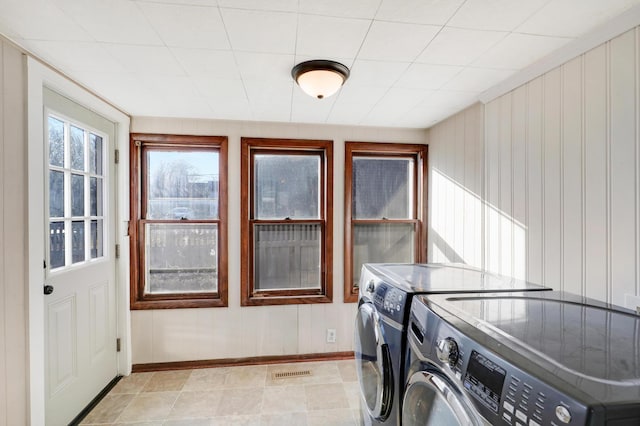 laundry room with washer and clothes dryer