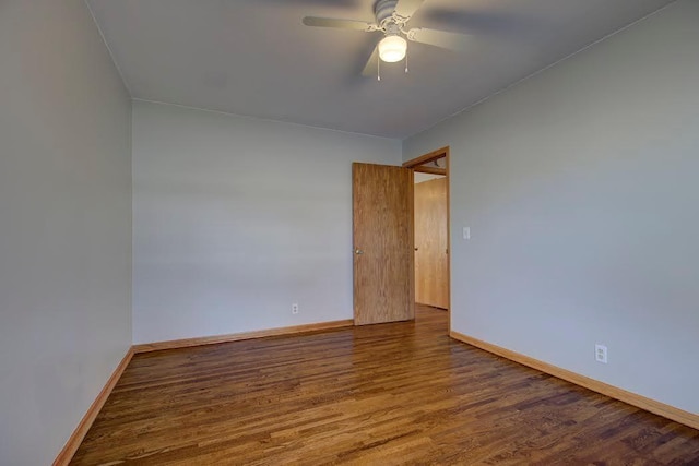 unfurnished room featuring wood-type flooring and ceiling fan