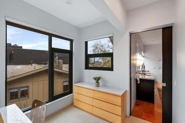1128 Kenwood Pkwy, Minneapolis, MN 55403 - interior space