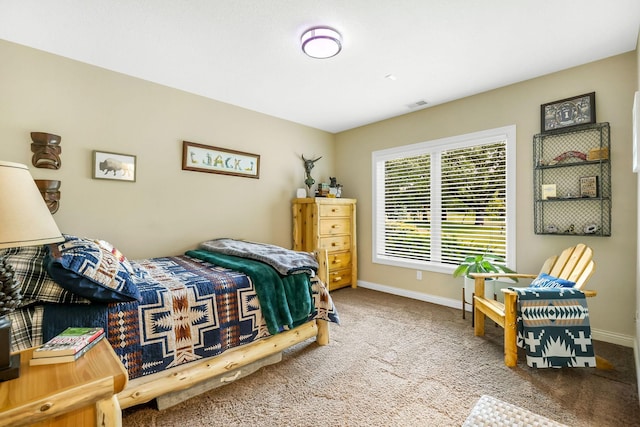 bedroom with carpet flooring