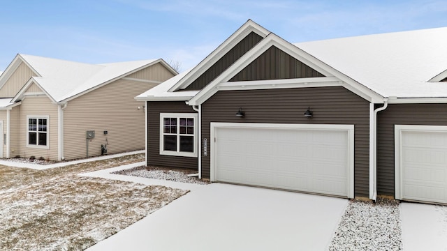 view of front of home featuring a garage