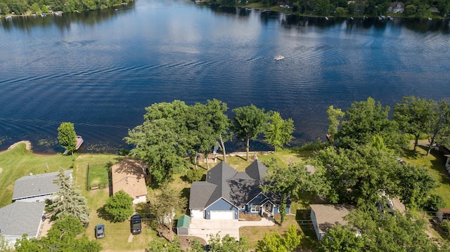 bird's eye view featuring a water view