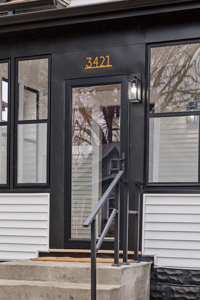 view of entrance to property