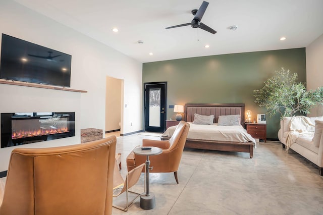 bedroom featuring ceiling fan