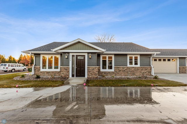 view of front of home featuring a garage