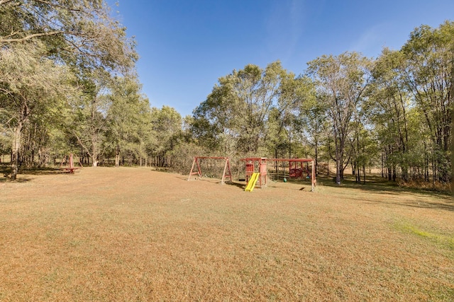 view of yard featuring a playground