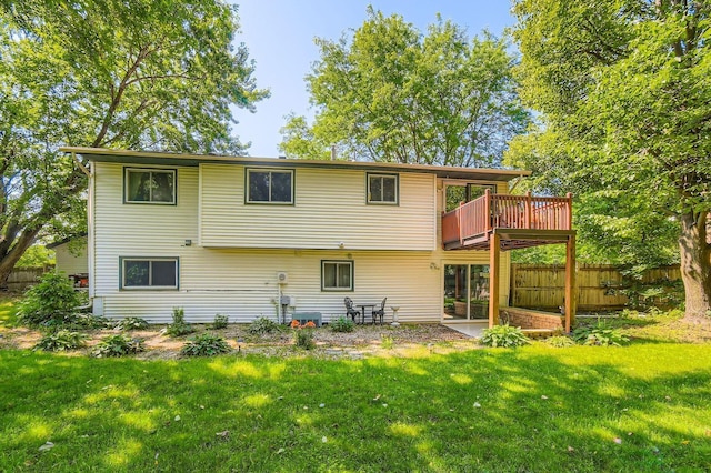 11132 100th Pl N, Maple Grove, MN 55369 - rear view of house with a deck