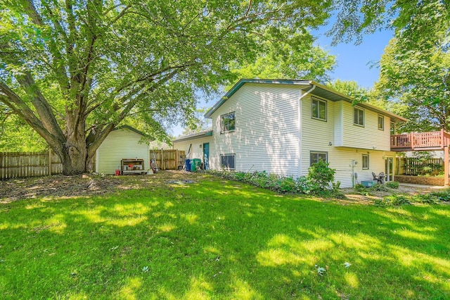 11132 100th Pl N, Maple Grove, MN 55369 - rear view of house with a fenced backyard