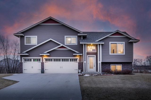 view of front of house featuring a garage