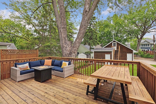 1989 Iglehart Ave, Saint Paul, MN 55104 - deck with outdoor lounge area and outdoor dining area