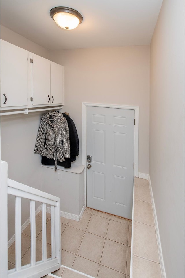 mudroom featuring light tile patterned floors