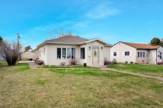 view of front of house with a front yard