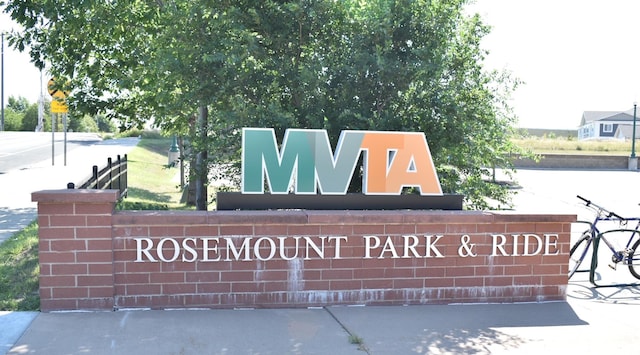13643 Kaylemore Trl, Rosemount, MN 55068 - view of community sign
