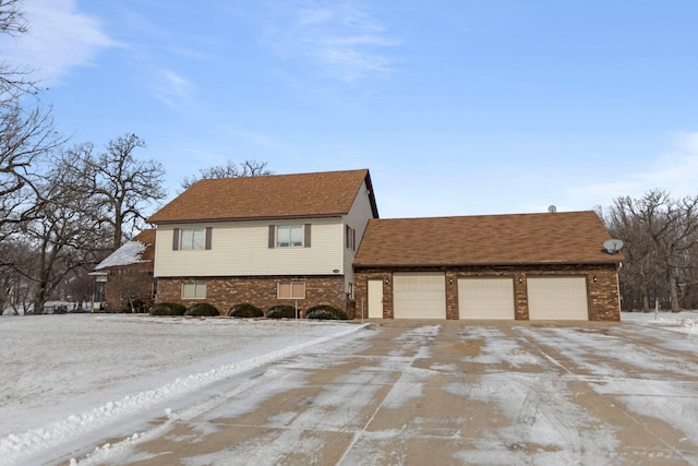 view of front of house with a garage