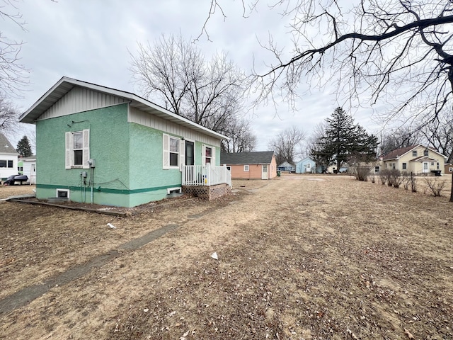 view of side of property