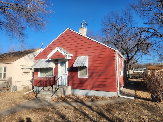 view of front of property