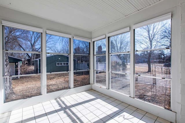 view of unfurnished sunroom